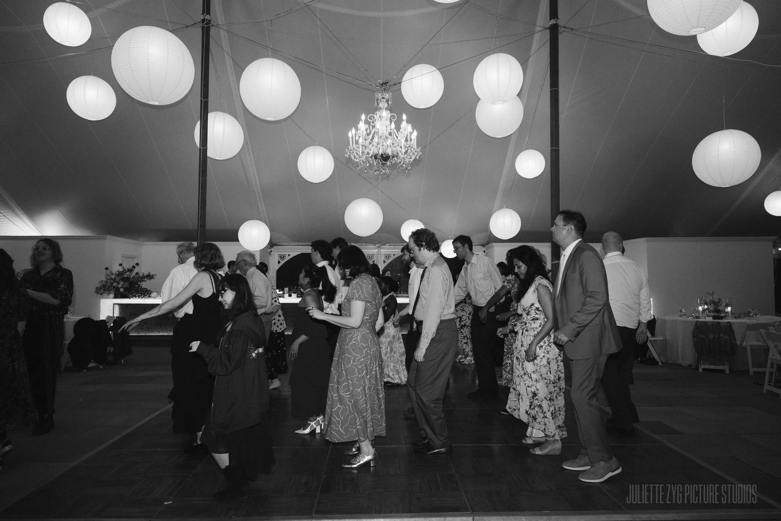 Am+Da-IthacaNY-Wedding-161.jpg