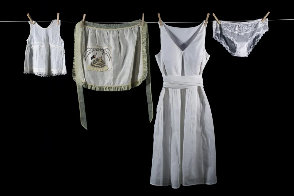   (S)he  24 x 30 in [61 x 67.2 cm] Archival pigment print on museum cotton rag 