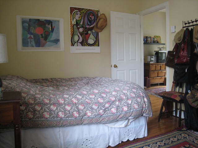 Bedroom .jpg