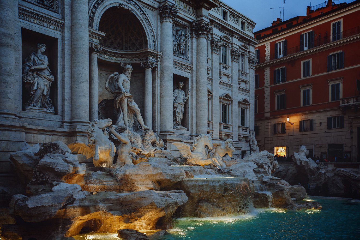  Trevi Fountain. Rome, Italy. 2017. 