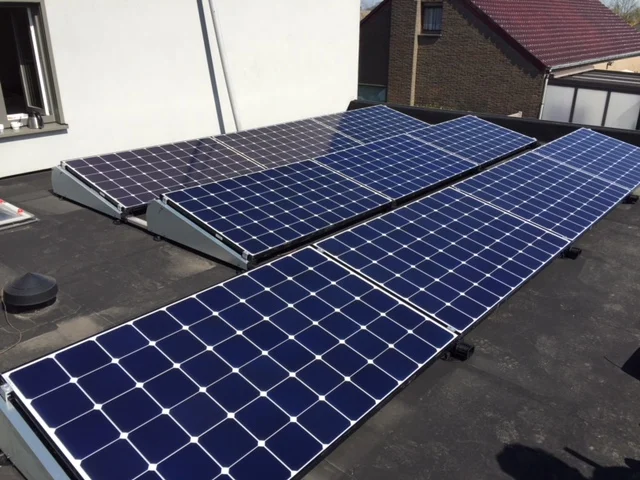 LG zonnepanelen in Oostakker