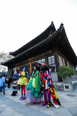 清华染织服装设计艺术系 学生作品,北京 Temple 东景缘 
