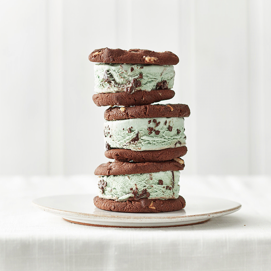 Ice-Cream-Sandwich-Animation-Return.gif