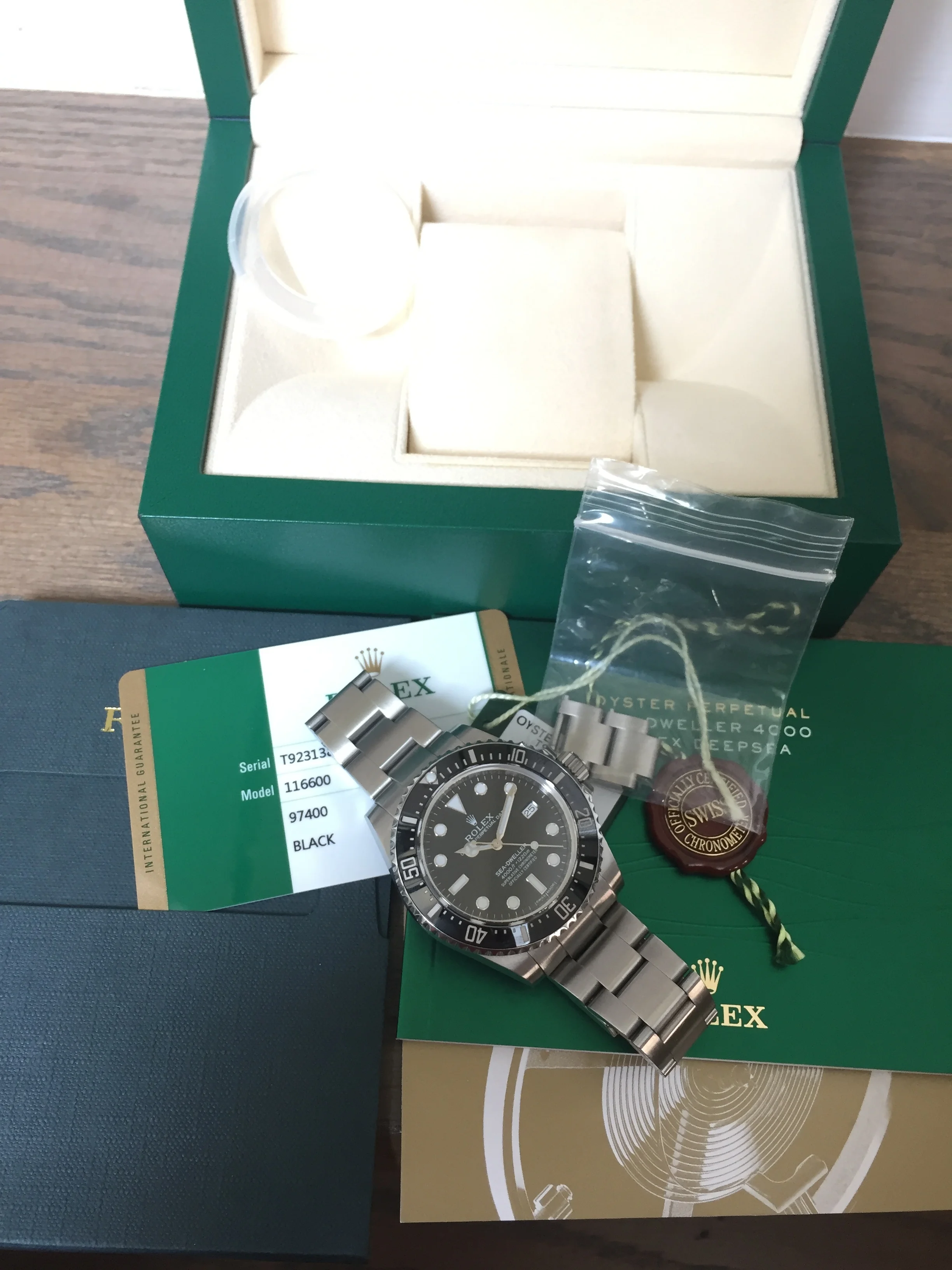  #SOLD Rolex Sea-Dweller SD4000 116600  Box and Papers