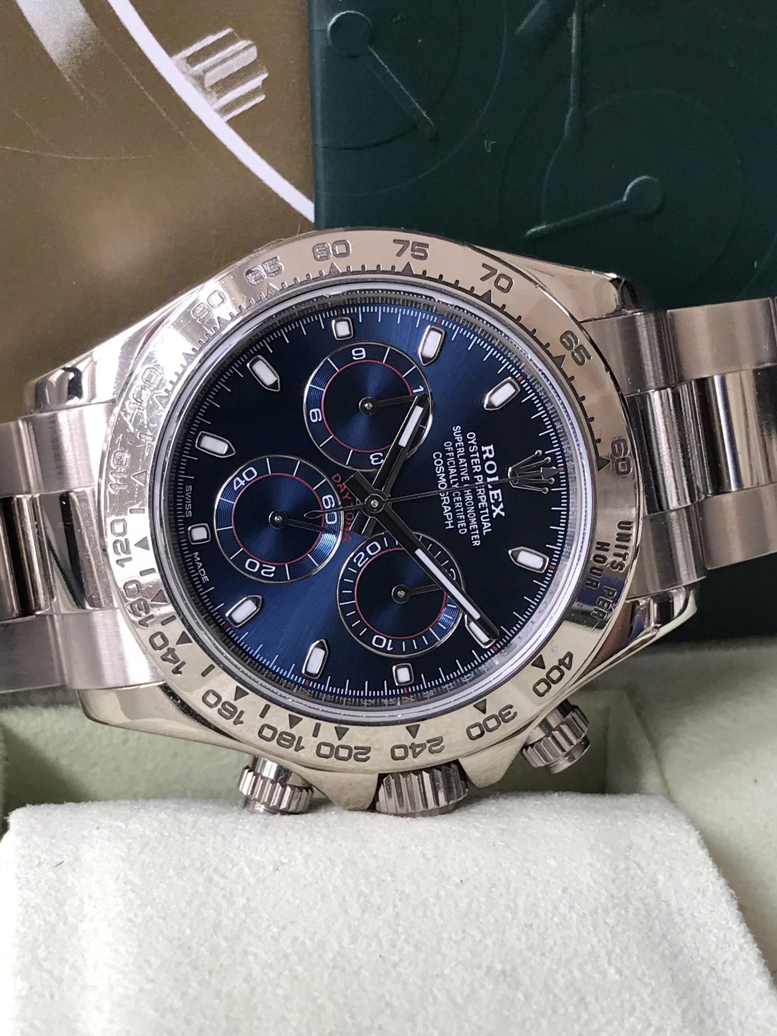  Rolex Daytona 116509 White Gold Blue Dial