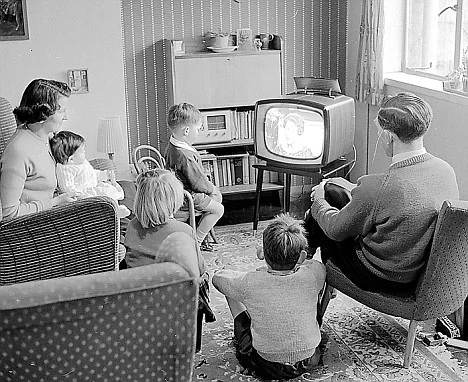 black and white tv.jpg