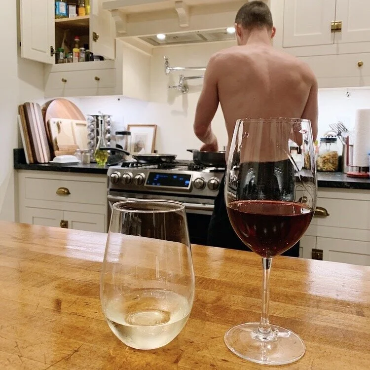 An Important (Pointless) Quarantine Poll: Red or White?