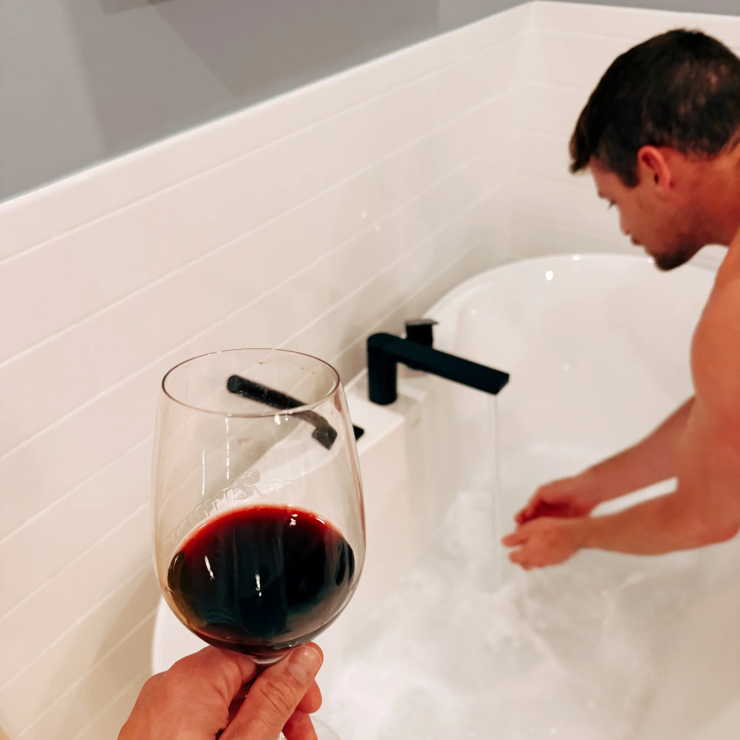 The One Hour at Night That Changed How Our Days Feel