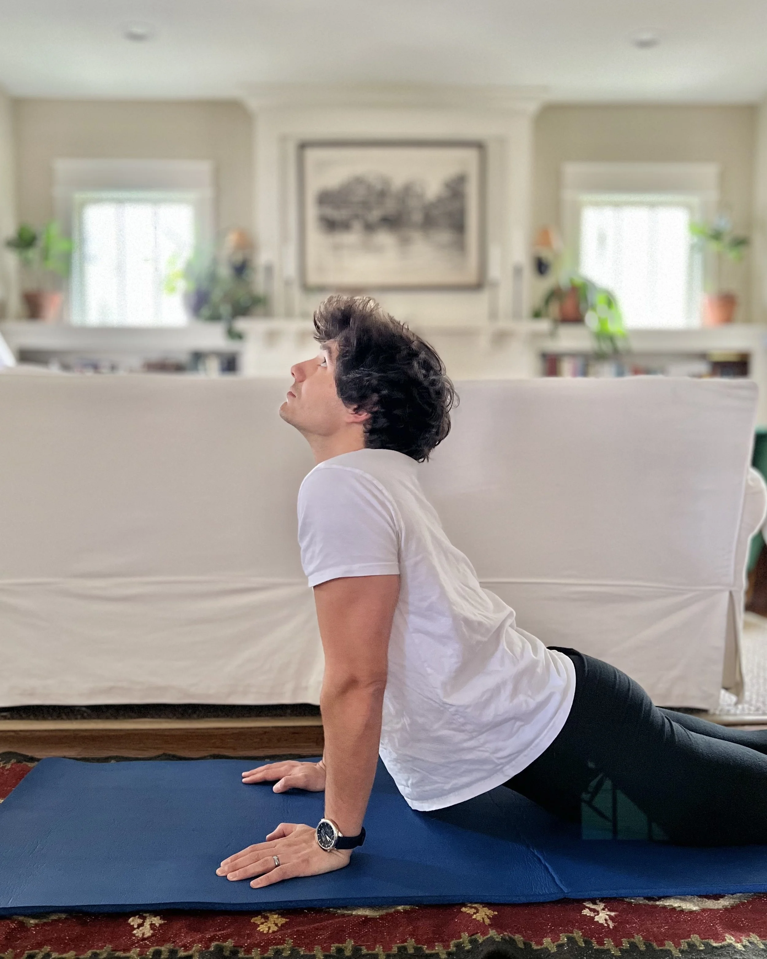 5 Easy Stretches You Can Do at Home to Feel Better in Your Body