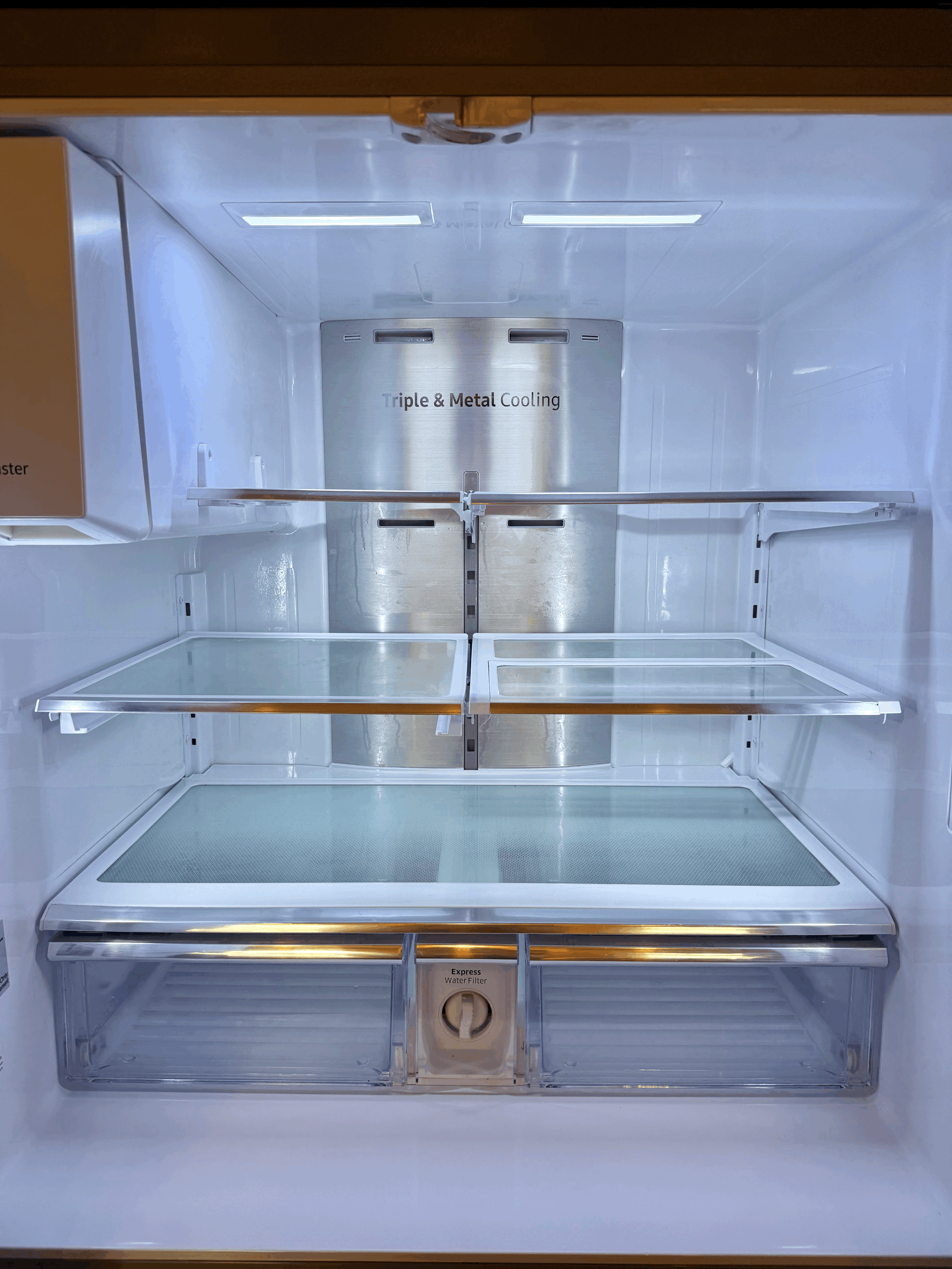 We Cleaned Out Our Refrigerator for the First Time in Years(!). Here’s How to Do It Properly