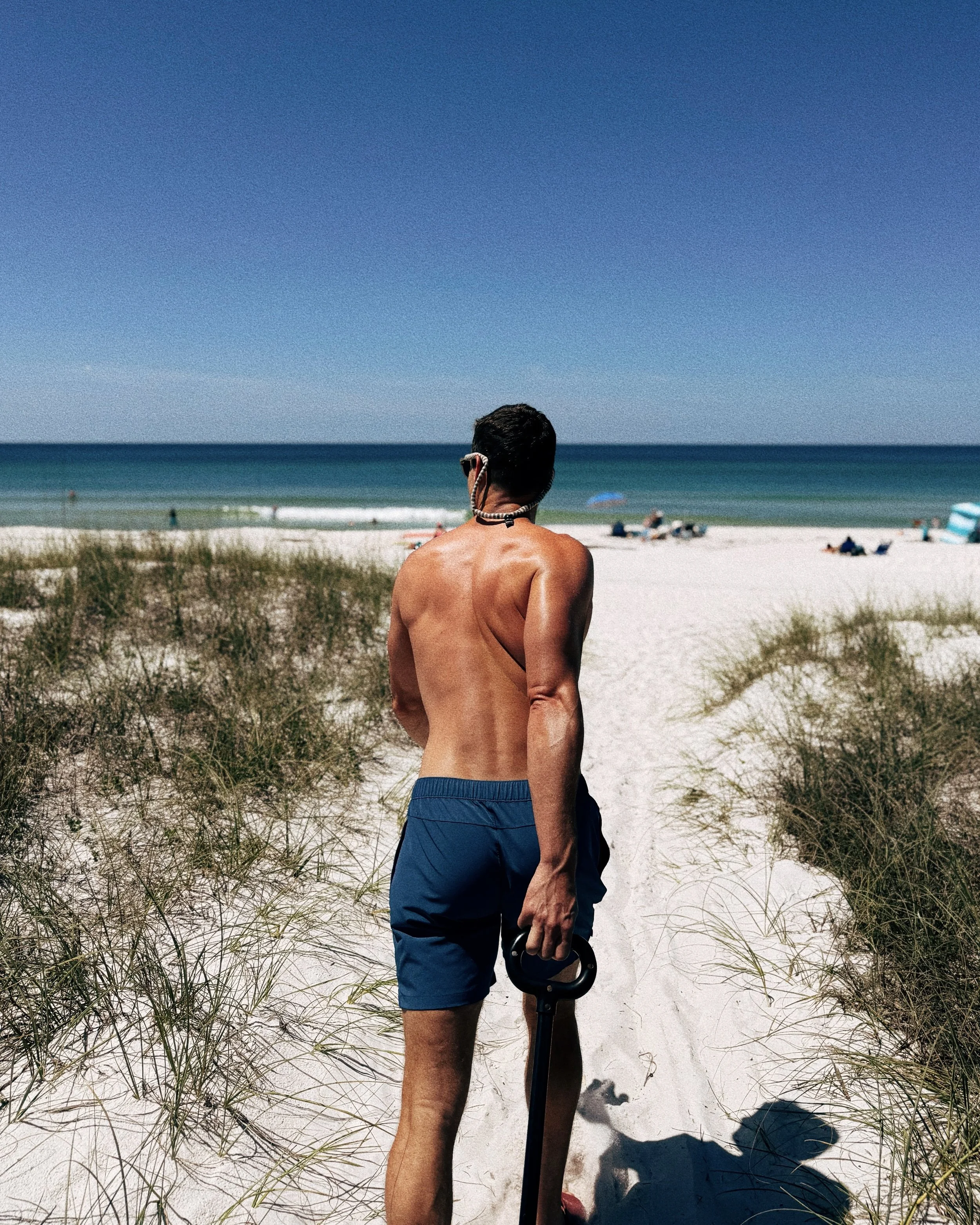 Five Things We Always Do the First Hour We Arrive at the Beach