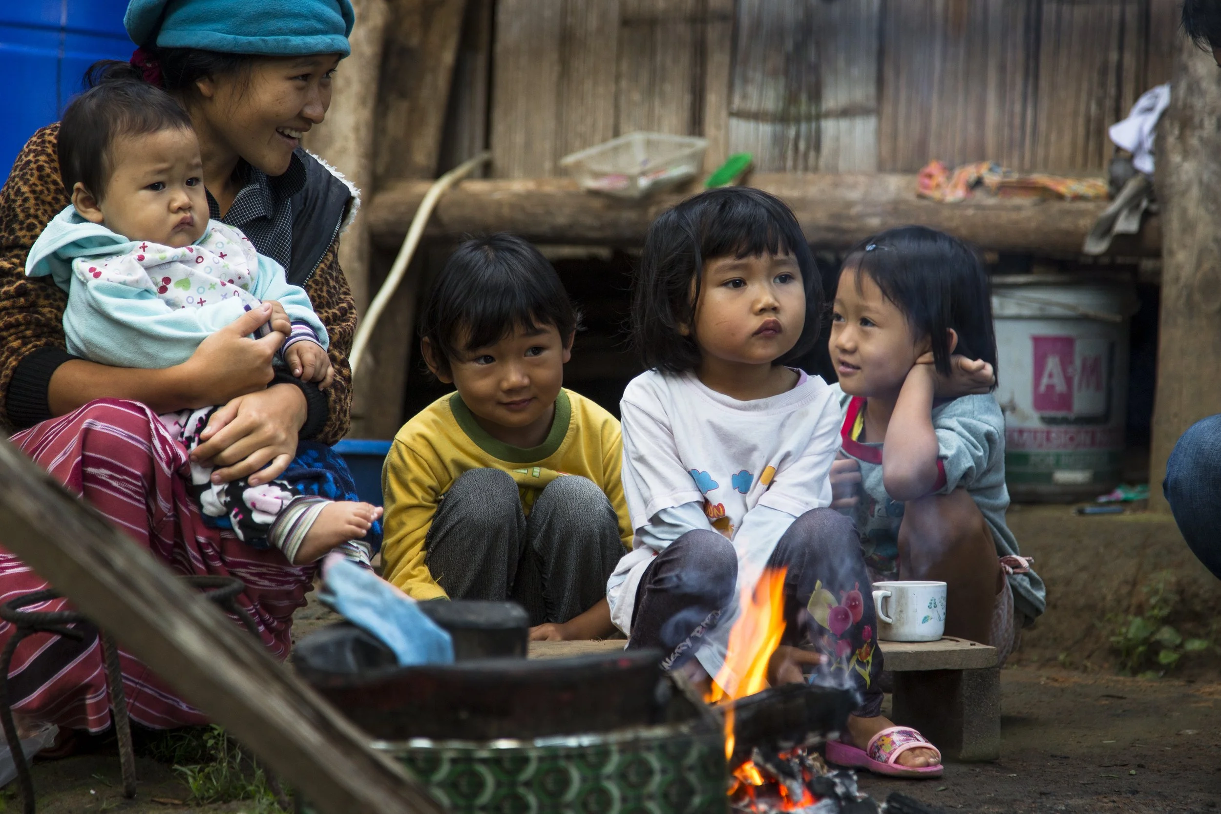 thai family1sm.jpg