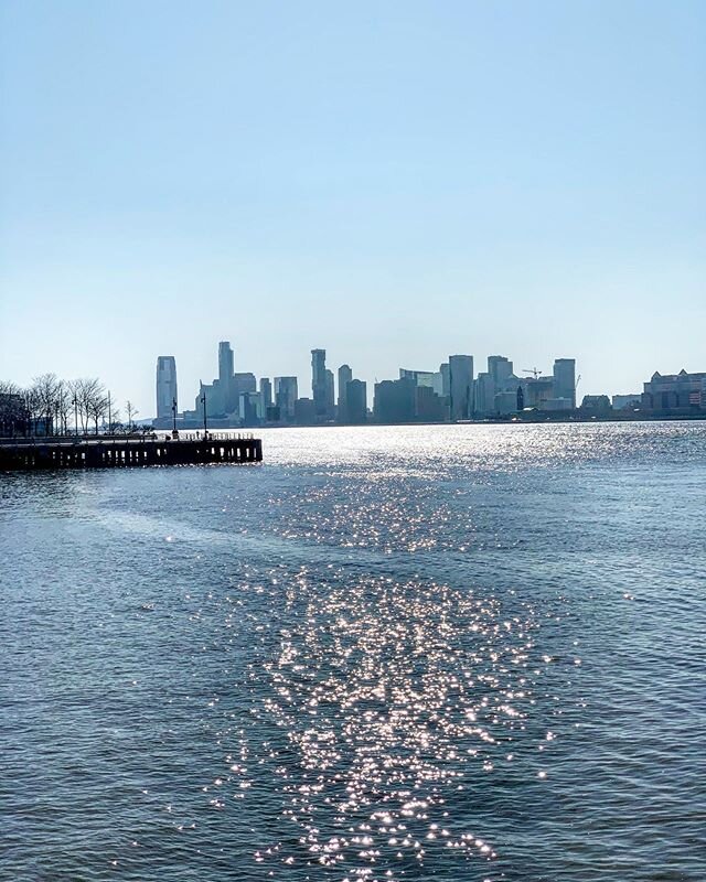 Take the stroll to #chelsea #pier it&rsquo;s totally worth it especially in a beautiful day like this! #bike #skate #run perfect for the #outdoors in #NYC &mdash; and even sunbathe 👙☀️