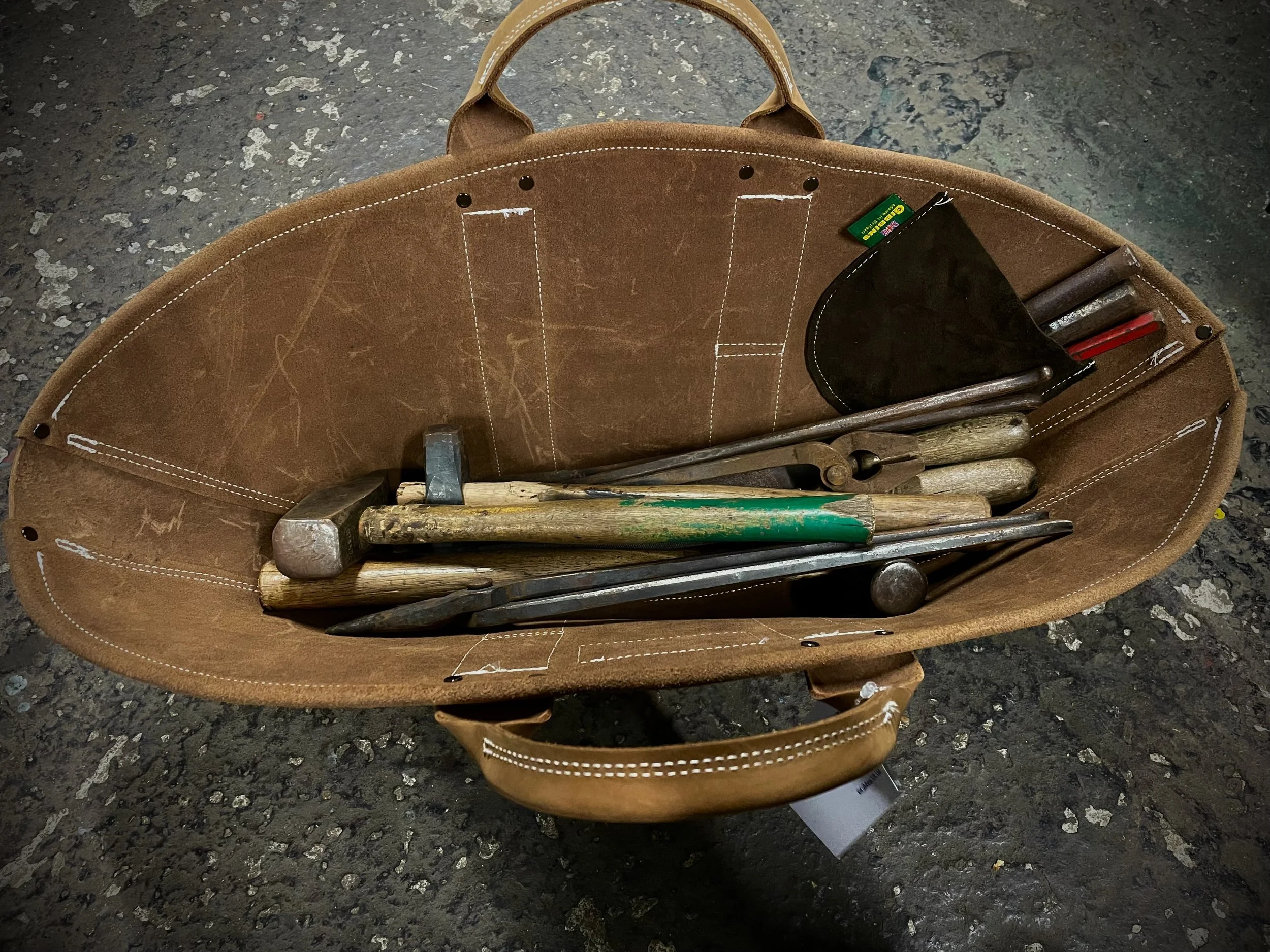 Farrier Tool Bag Tool Bass.jpg