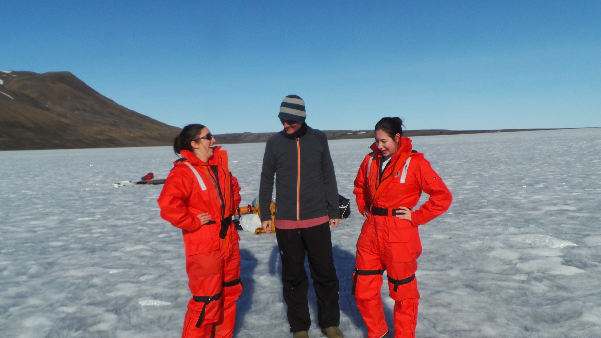 Paschale Bégin, Myriam Labbé and Alex Culley discussing who will float and who will sink if the ice cracks