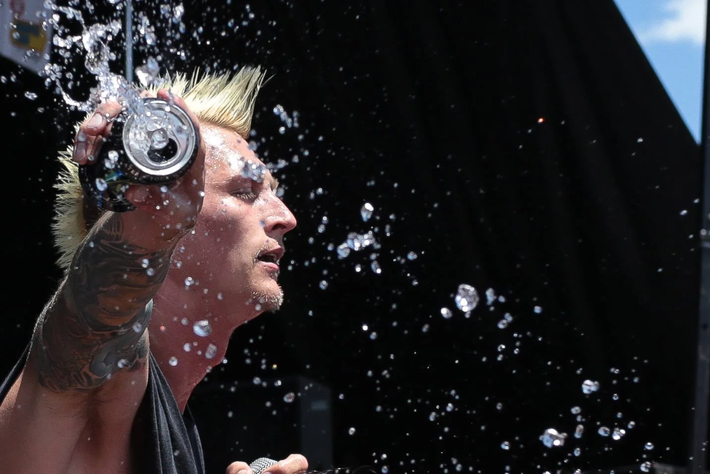 The White Noise, Warped Tour, Hartford, CT