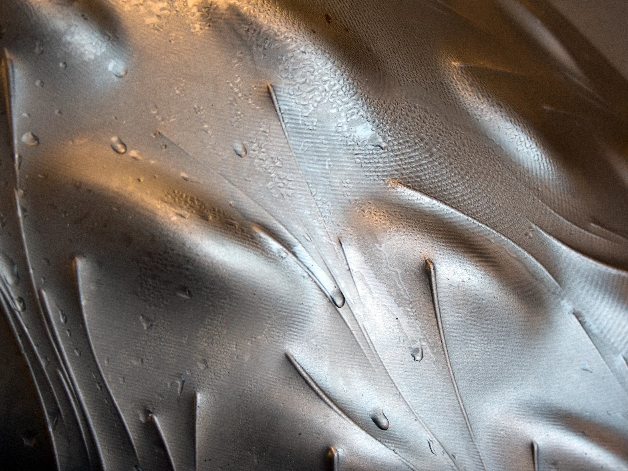 Kalo_12_Water-guiding ribs.jpg