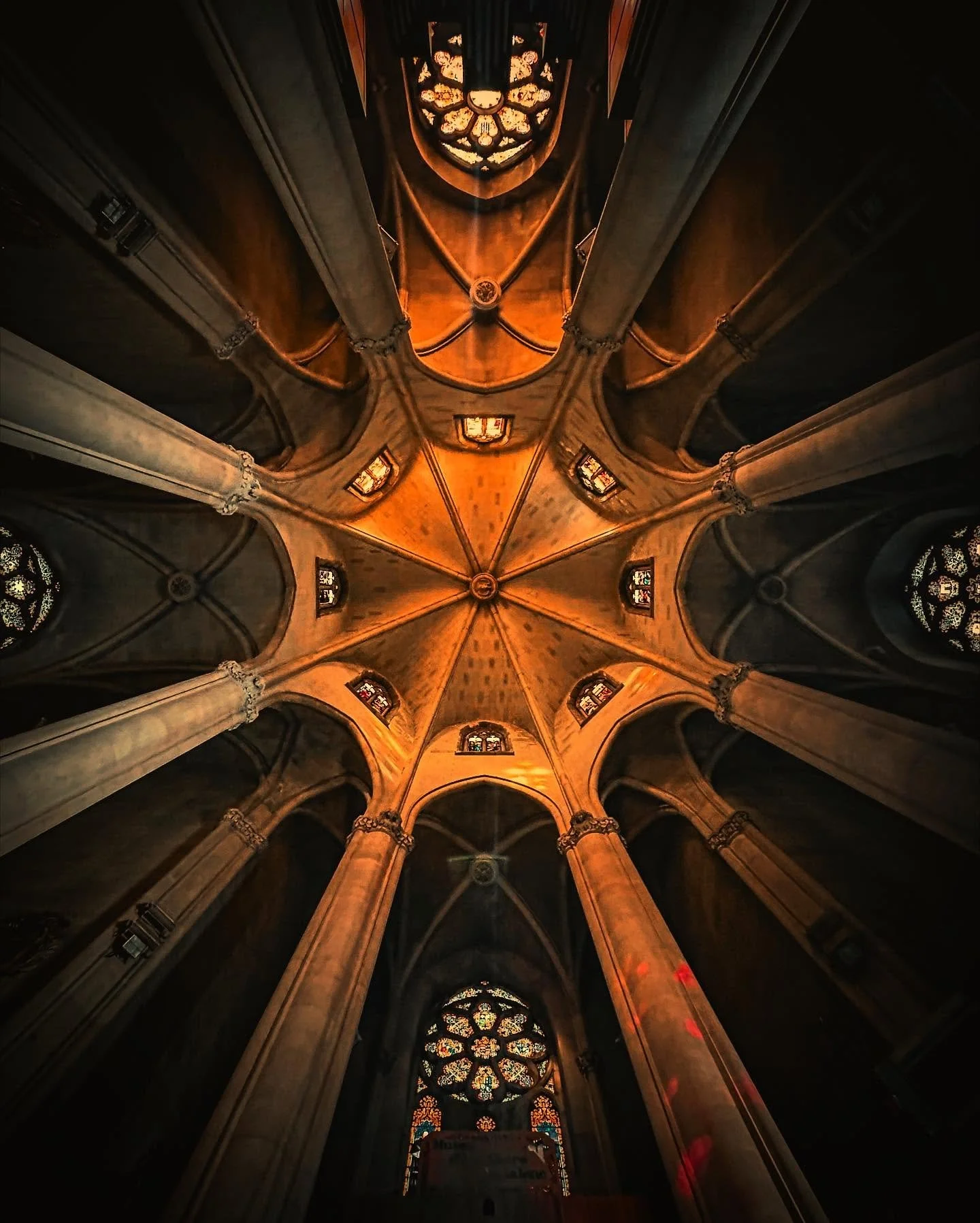 Inside the Temple of the Sacred Heart of Jesus atop Tibidabo Barcelona.
&bull;
&bull;
&bull;
&bull;
&bull;
#barcelona #spain #barcelonaspain #tibidabo #tibidabomountain #templeofthesacredheartofjesus