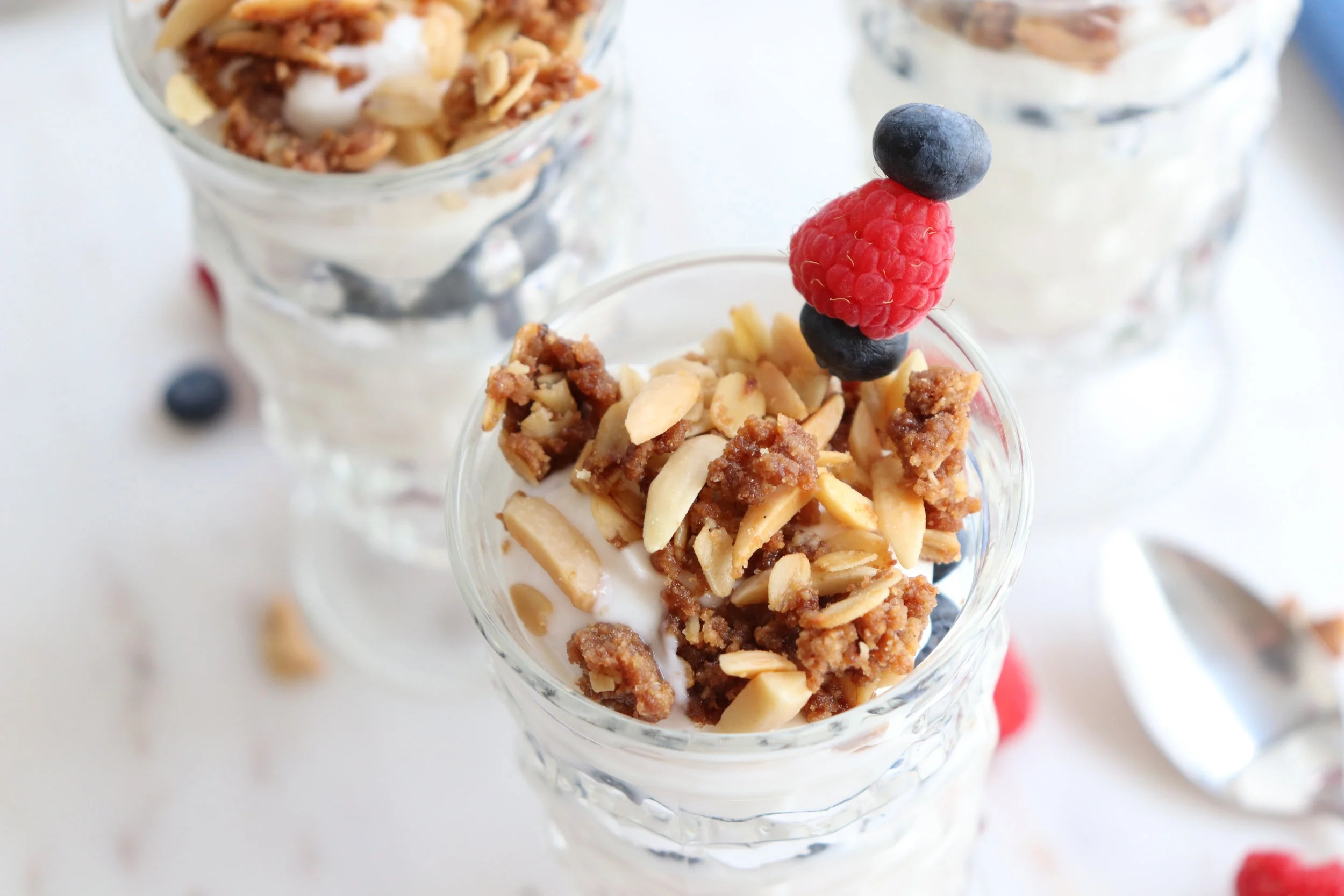 Yogurt Parfait with Graham Crumble
