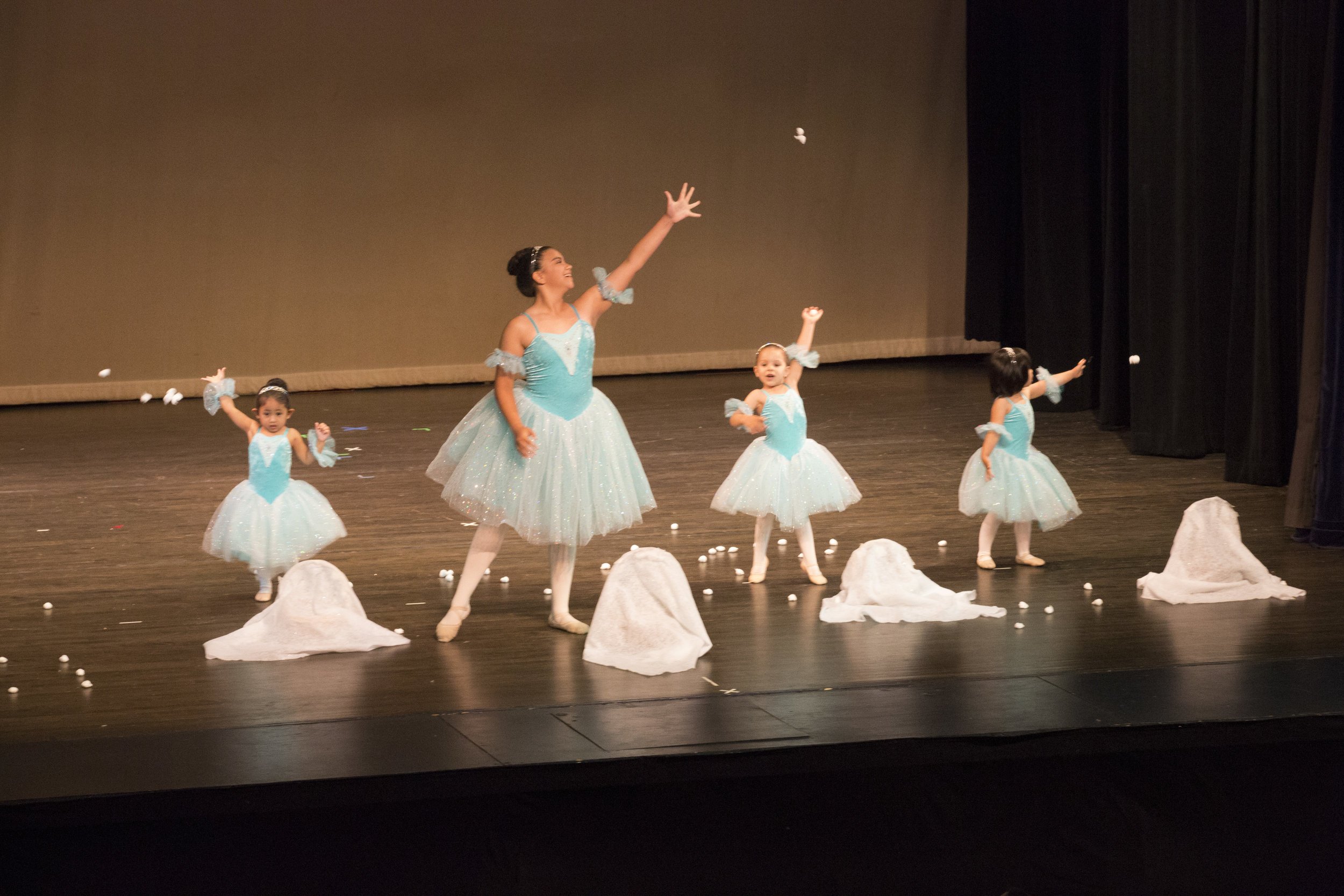 DXPS_Recital2017-25.jpg