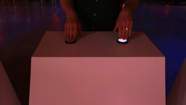 Six panels with buttons controlled the entire piece