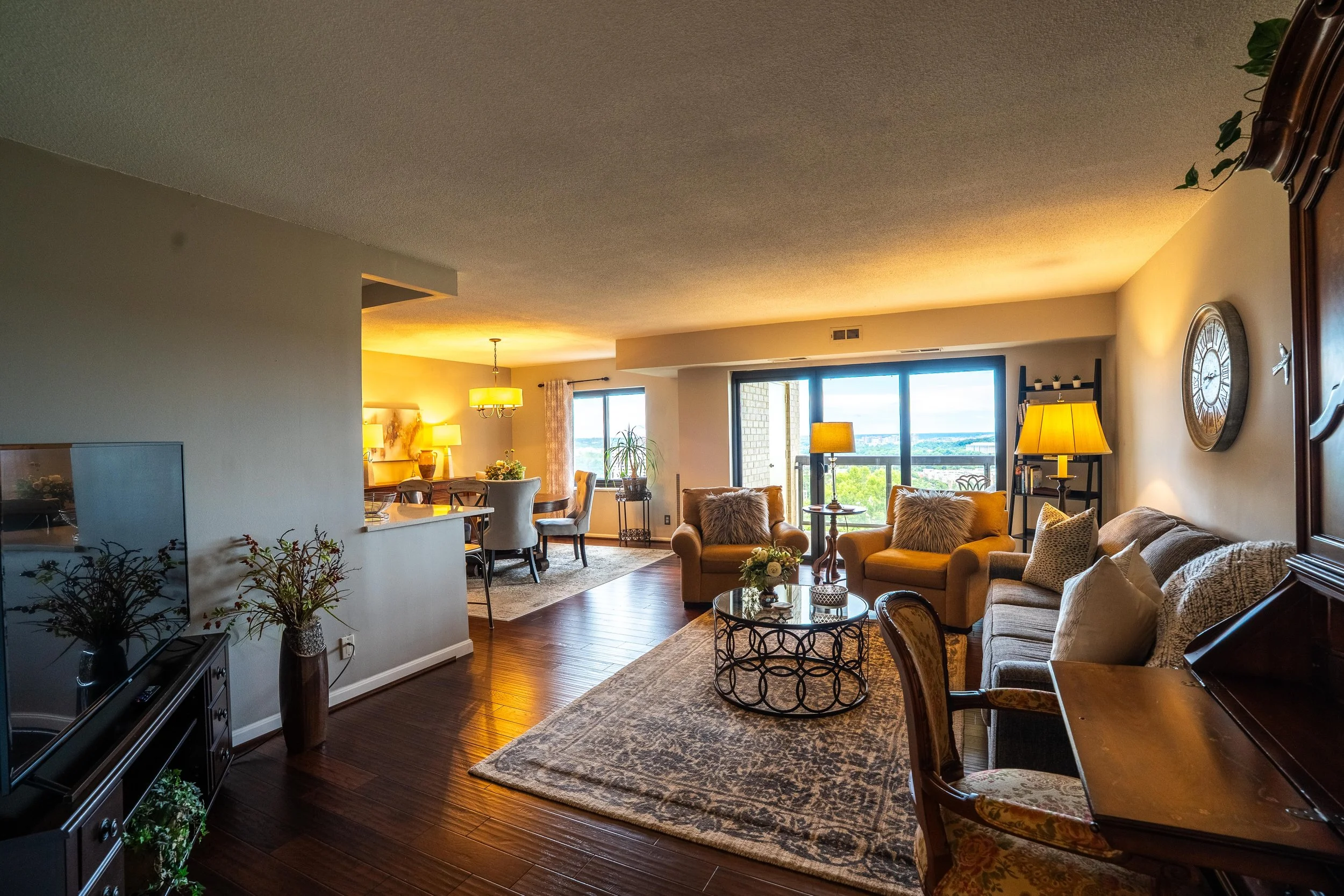 b -SNY04746-HDR.jpg