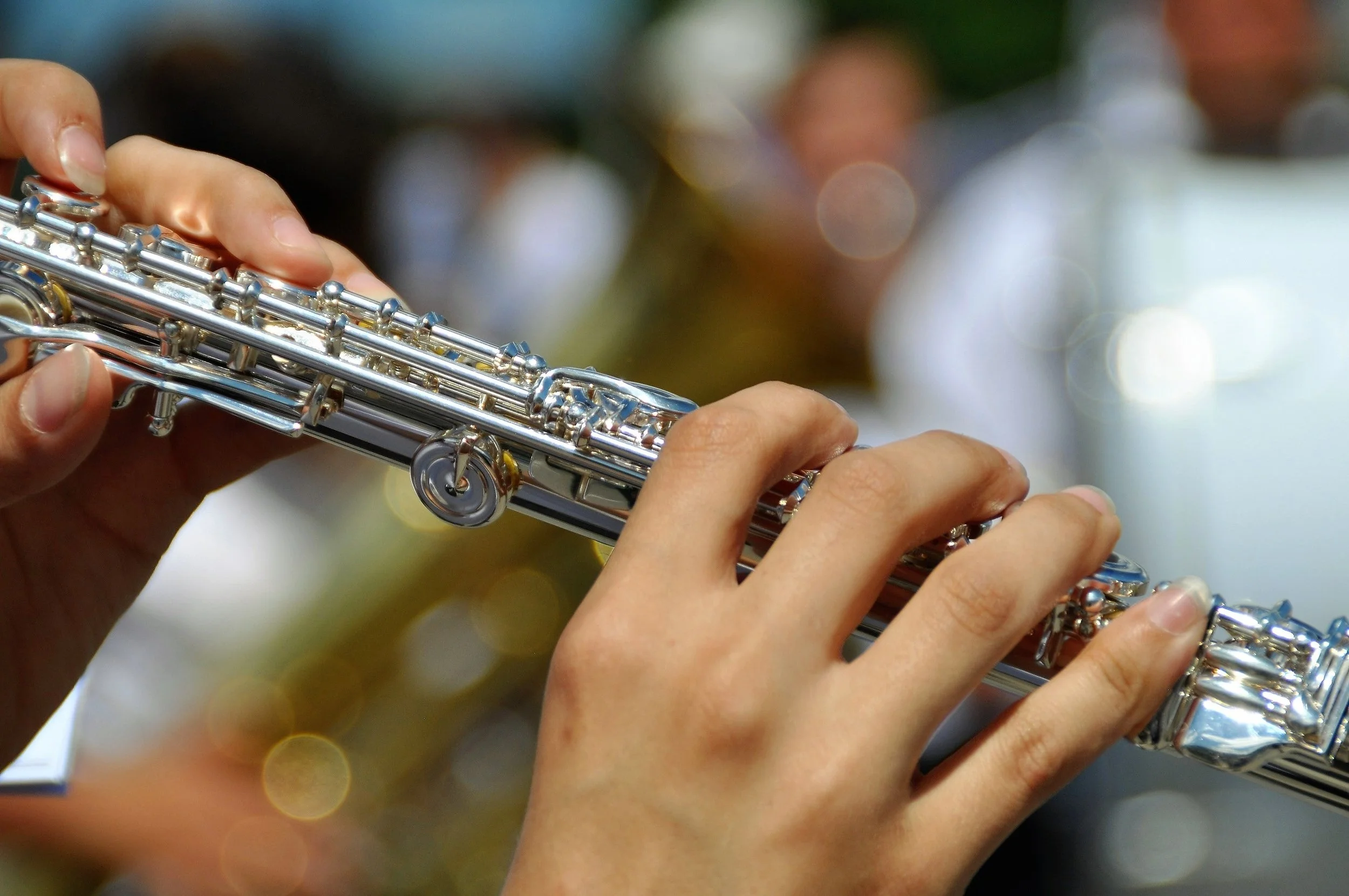 adult-band-bokeh-417456.jpg