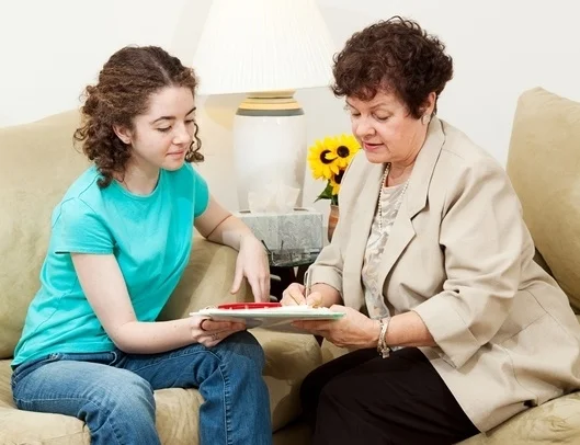 kid therapist.jpg