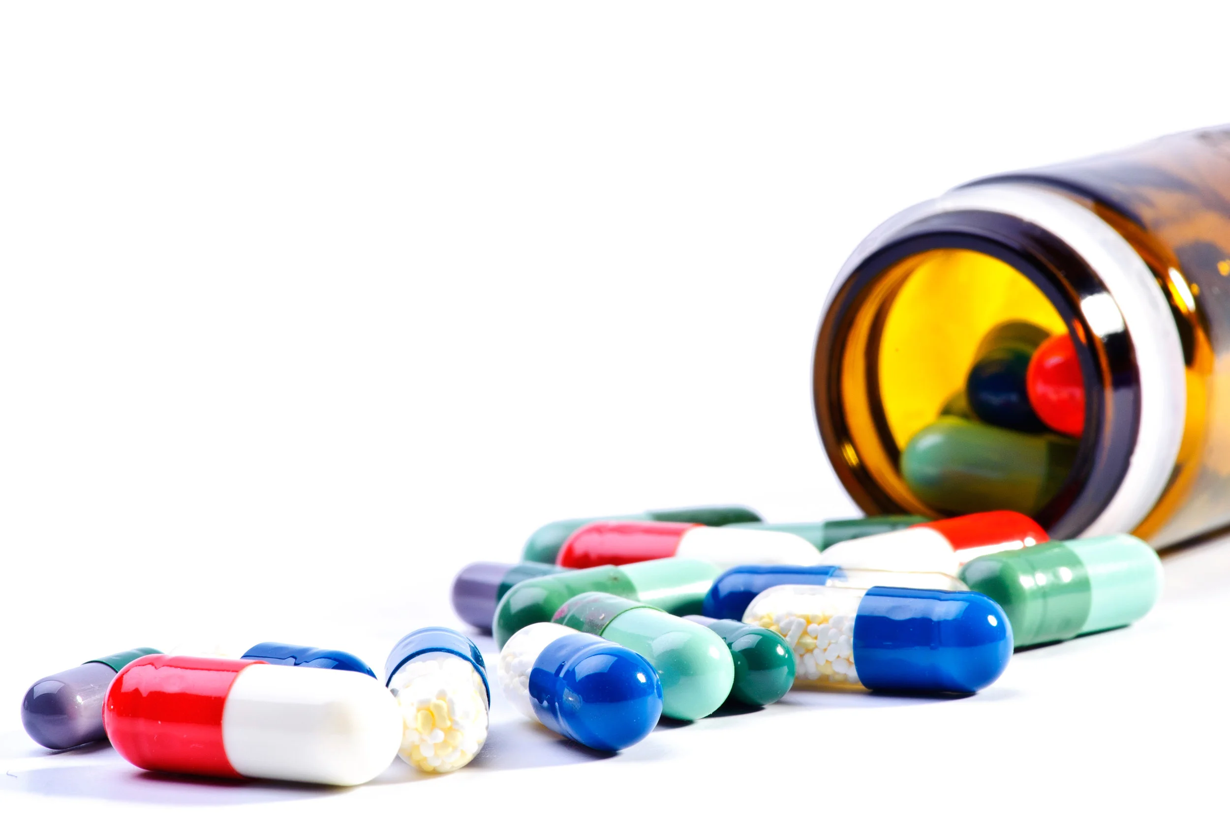 Pill-bottle-spilling.jpg