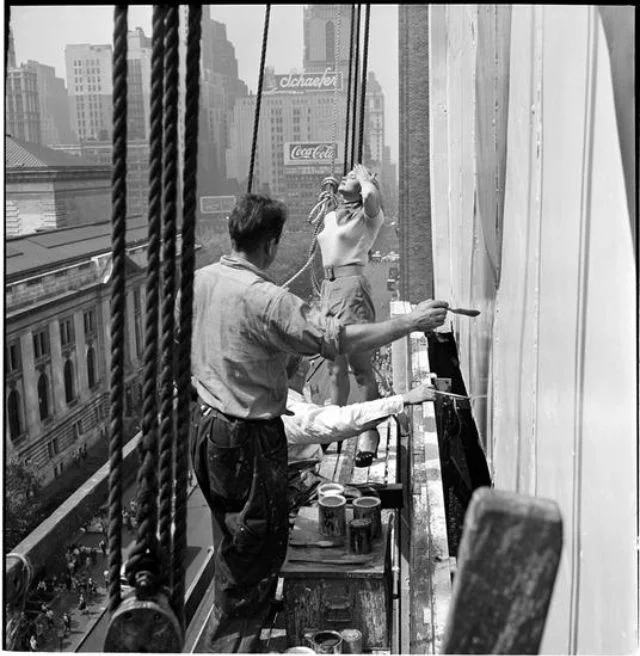 creating-a-billboard-for-peter-pan-bras-1947-2.jpg