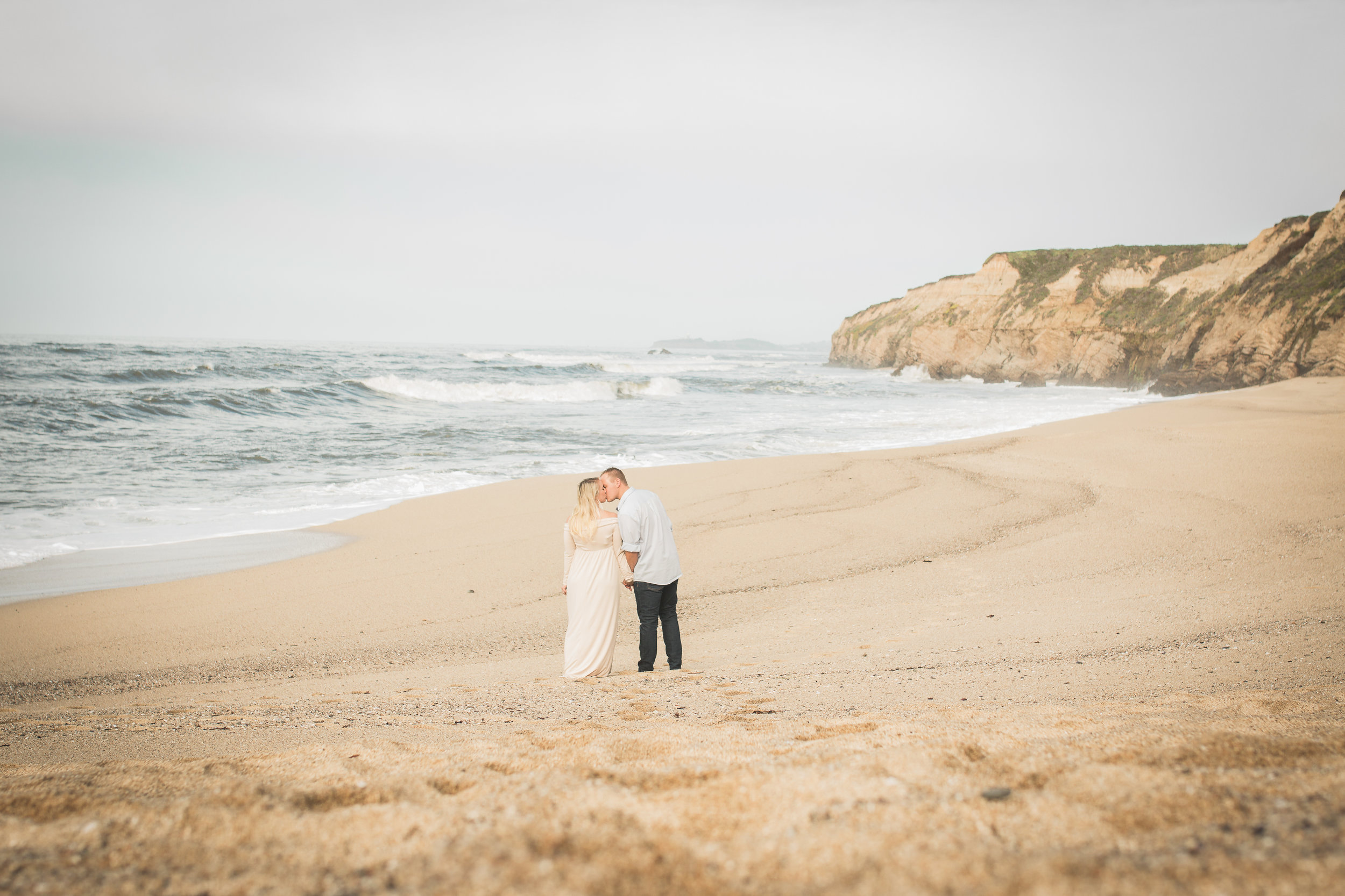 Chico Beach Maternity Baby Newborn Family Portrait by Kelsey Young Photography-52.jpg