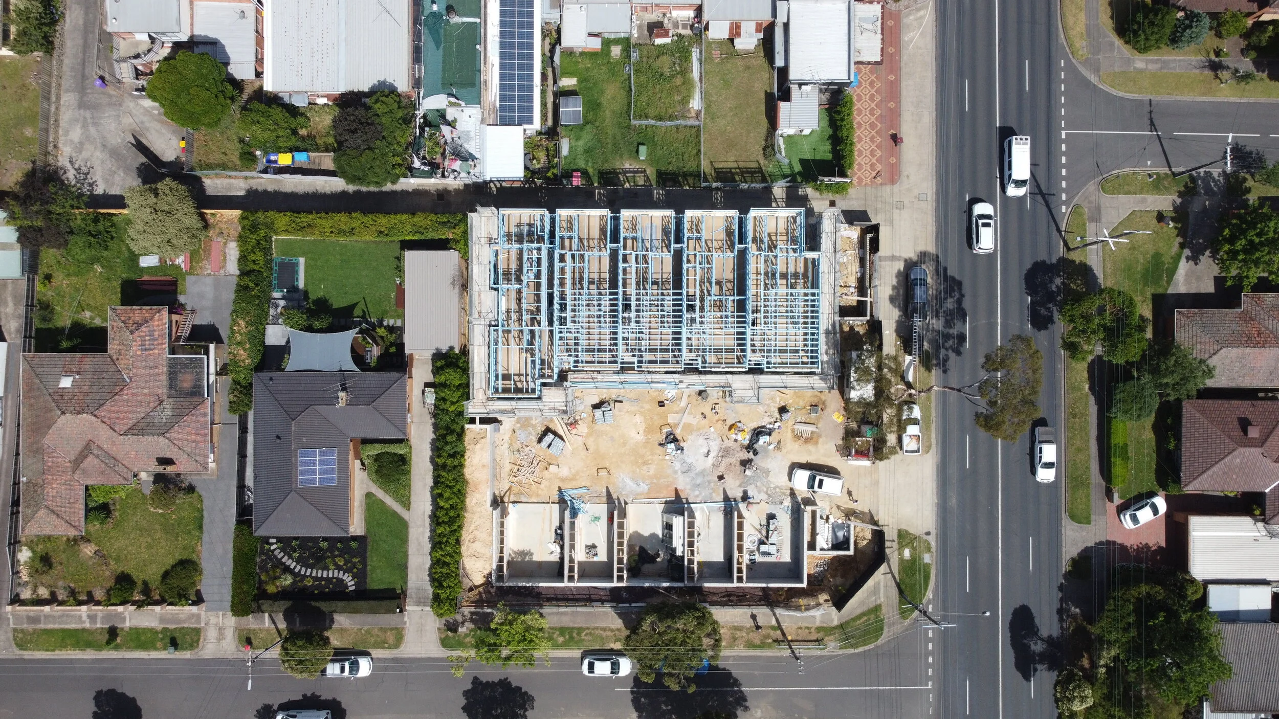 10 x triple storey town houses - Mt Waverley