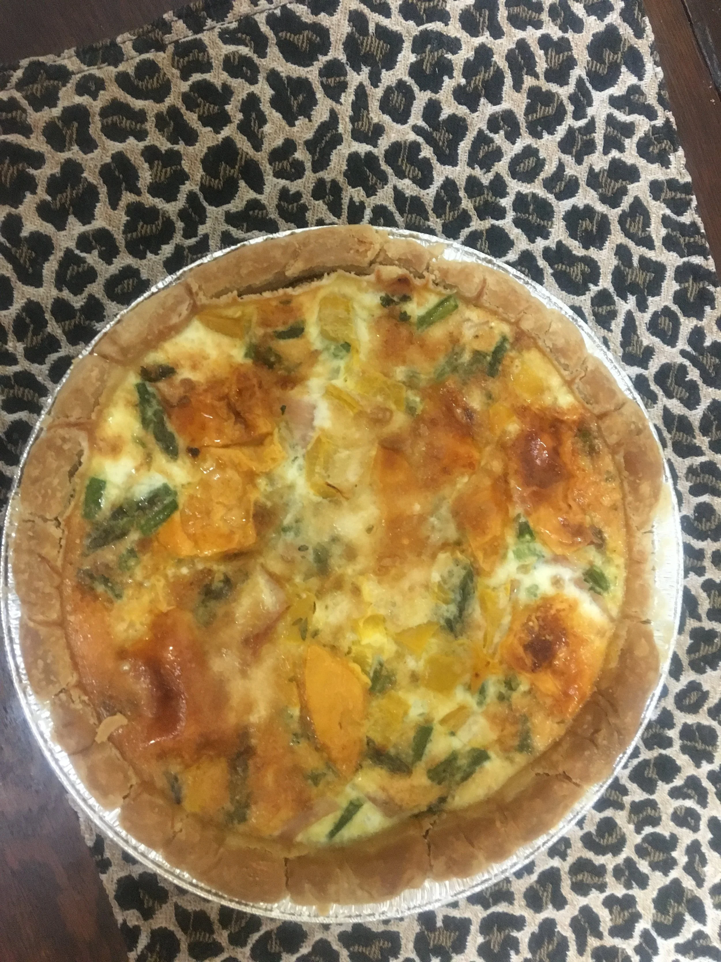  Enjoy a delicious quiche on a breakfast sail 