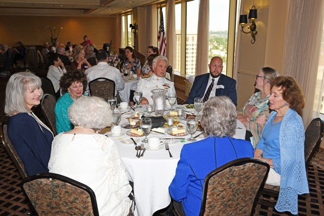 Table with former club president Margaret Ann Randolph and friends