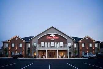 Howard Johnson Hotel by Wyndham Spring City