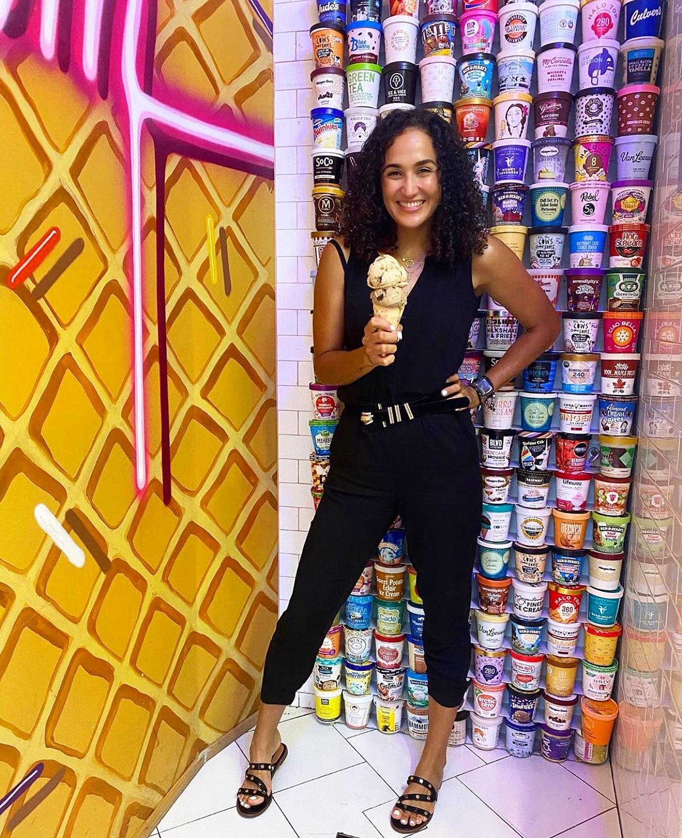 #FavoriteFanFriday is @the_tribelife

She helps women become the best versions of themselves and she starts by telling them to get a double scoop.

You can also support her spot in Inwood @thehappyspot_ !

COCKTAILS ALA MODE 🎉

📲Go to www.theuesnyc