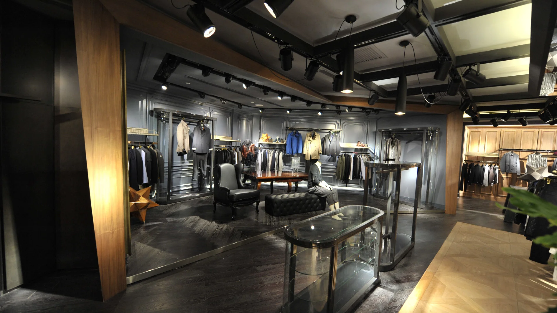 trendiano 16-9 - ALYCE-06.jpg