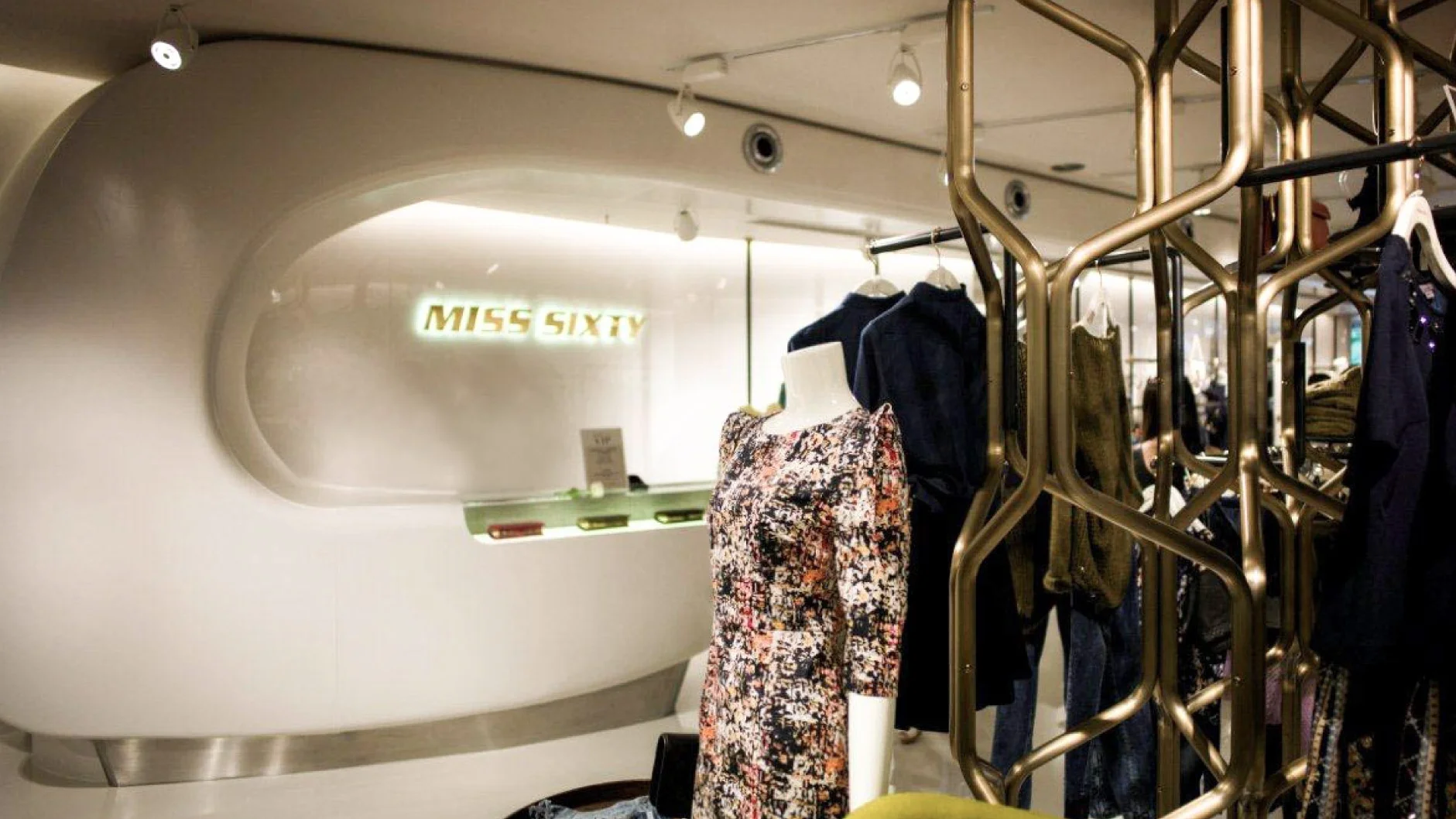 Chongqing, China 16-9 Ki-19.jpg