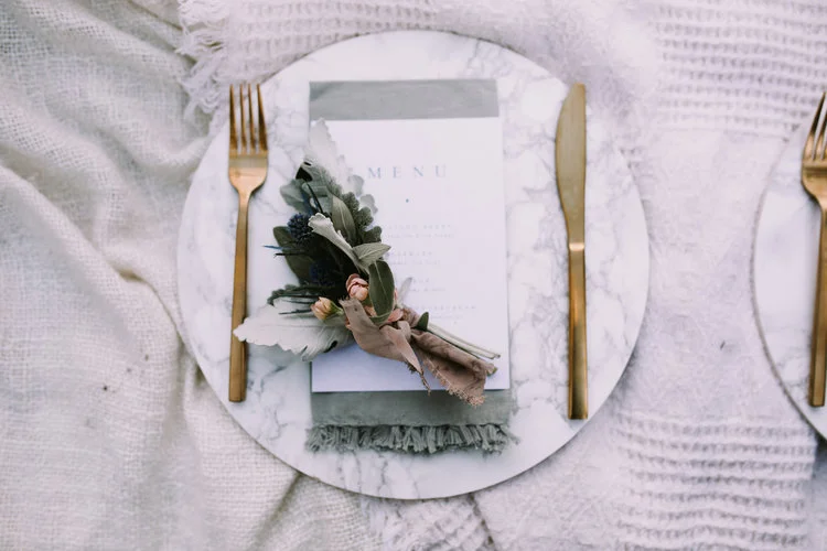 Faux Marble Charger Plate.jpg