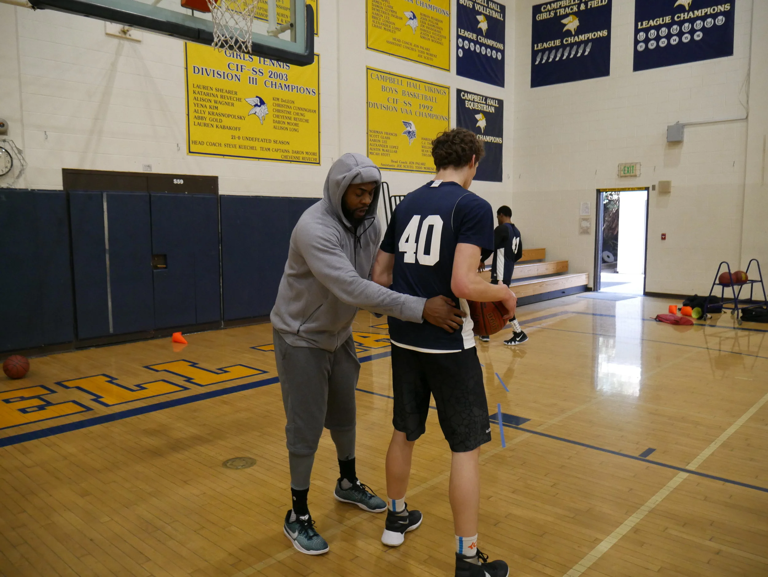 THOMAS BLUNT WAS SELECTED TO COACH IN KOREA'S NIKE YOUTH BIG MAN CAMP IN KOREA