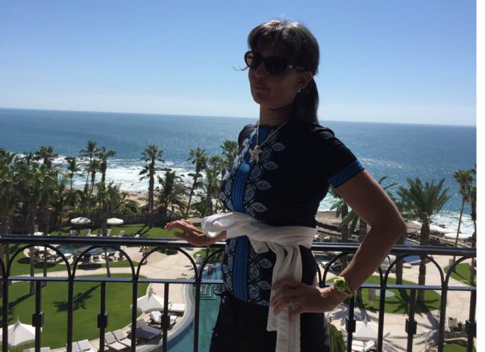 Compressing my dislocated rib with the belt from the hotel robe, in beautiful Cabo San Lucas.