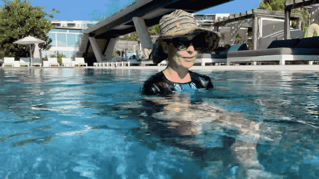 Punta pool.gif