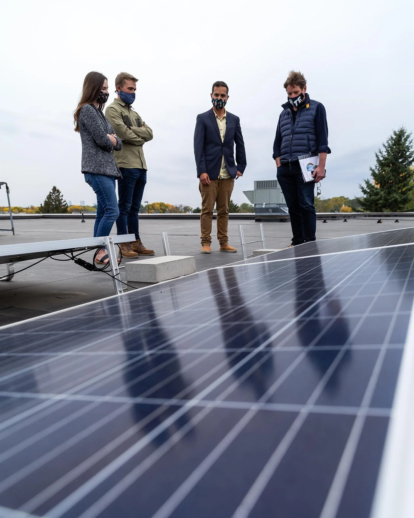 Right now @tcc_national is on a 50 day #ElectricElection Roadtrip to prove that innovation and markets can solve climate change. Good ideas don&rsquo;t have to come from Washington D.C.&mdash; our local communities have the answer. Give them a follow (@tcc_national) and learn more about the roadtrip by clicking the link in their bio! 

📸: @keeganrice 
.
.
.
.
.
#TCC #ACC #climate #climatechange #solarenergy #solarpanels #renewableenergy #climatechangeisreal #climatecrisis #climateaction