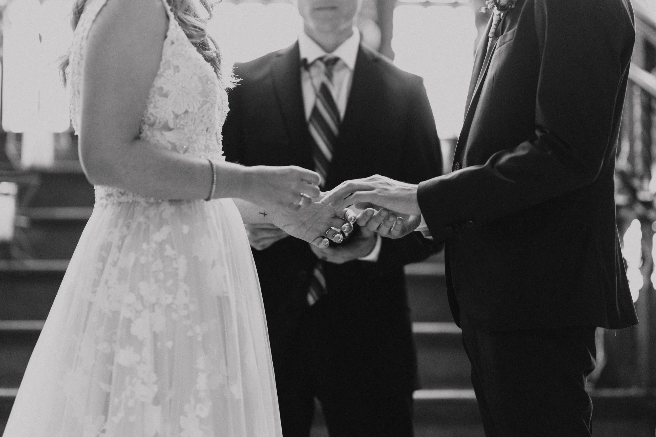 J+BWedding-422.jpg