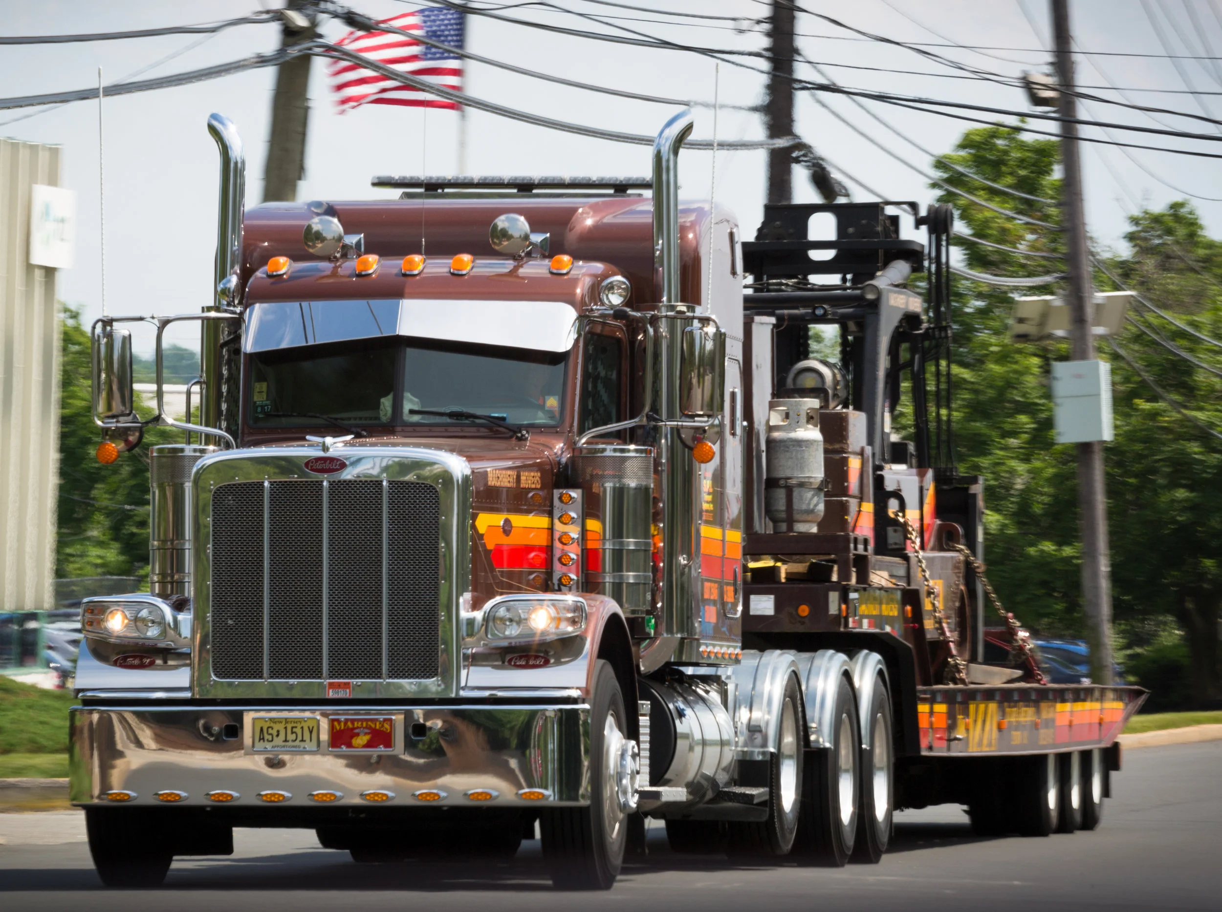 Stephen Izzi Trucking & Rigging.