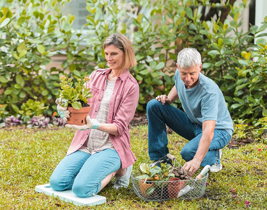 LR_House_Gardening_US_SELECT_FULL_rgb.jpg
