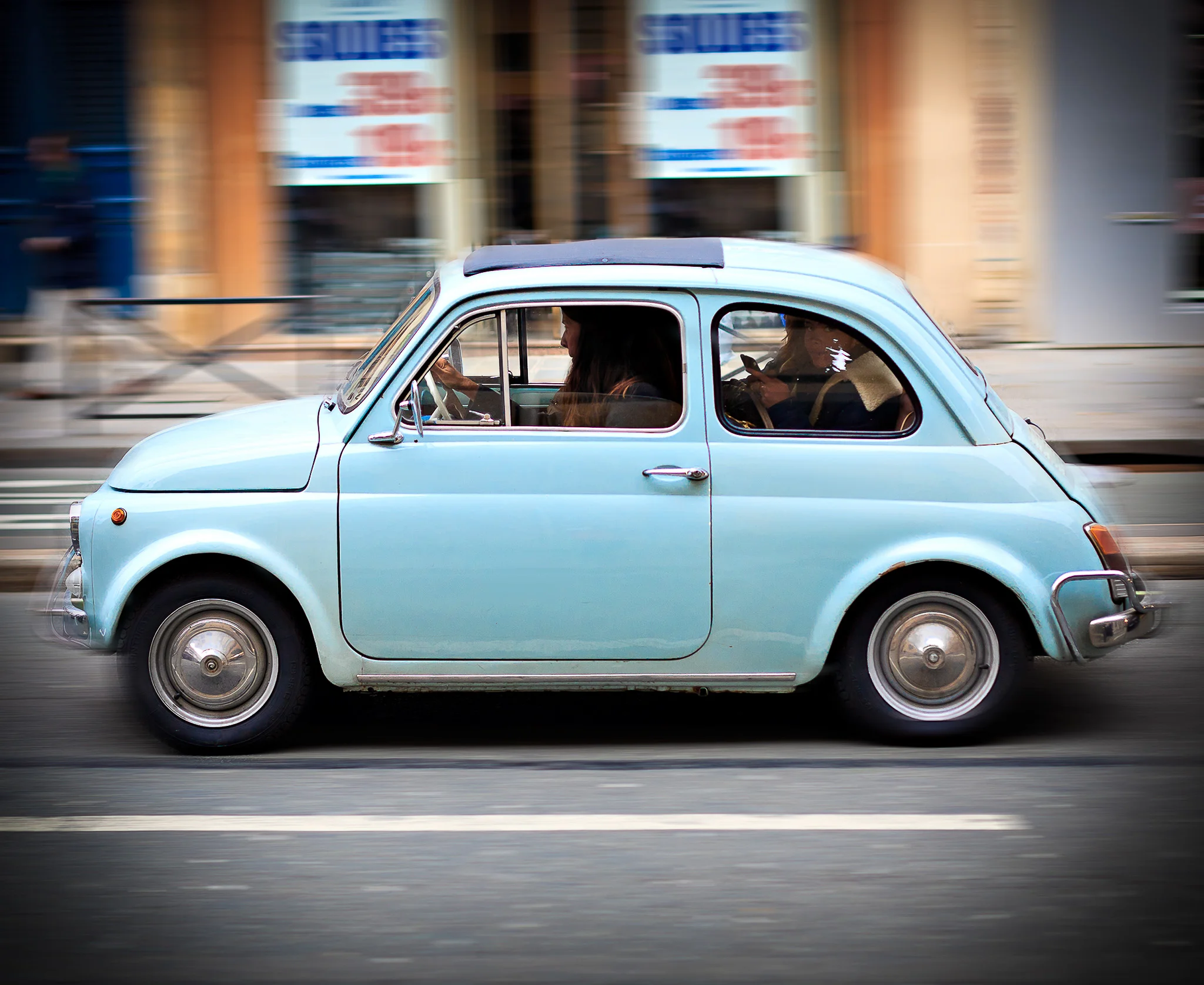 Blue-car4496.jpg