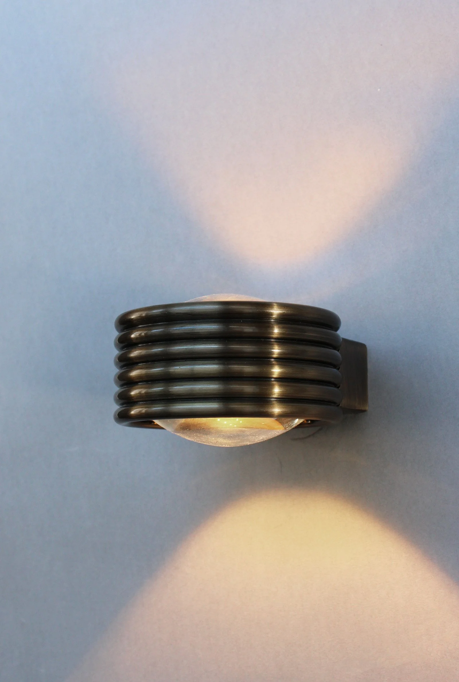 HALO LOOP WALL LAMP