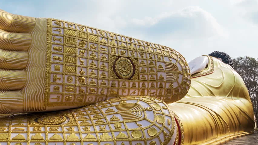 Wat Phra That Suthon Monjoi Kiree - Den Chai, Phrae, Thailand