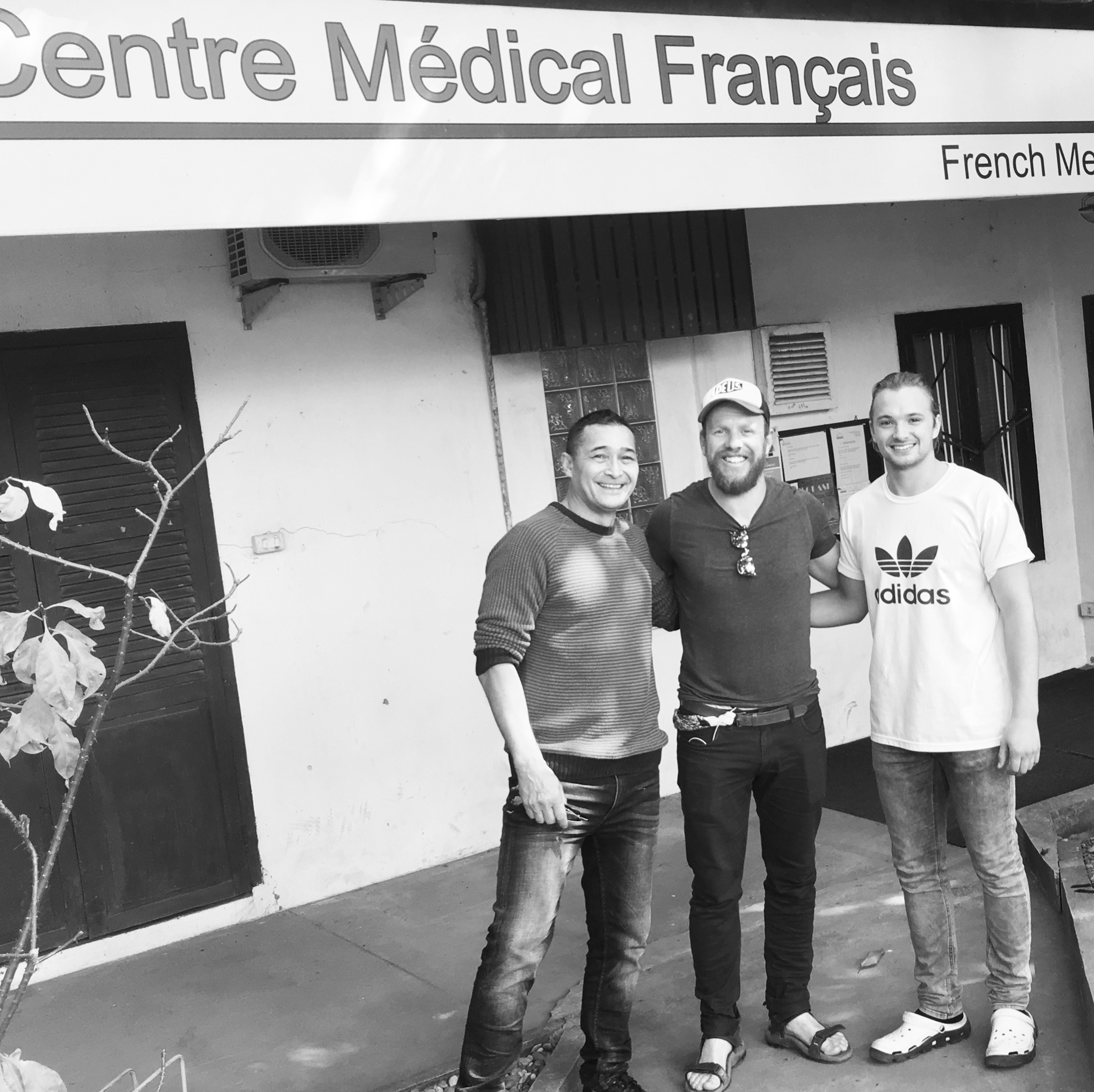 My physio team. Maxim (L), (Moi) and Laurence (R)
